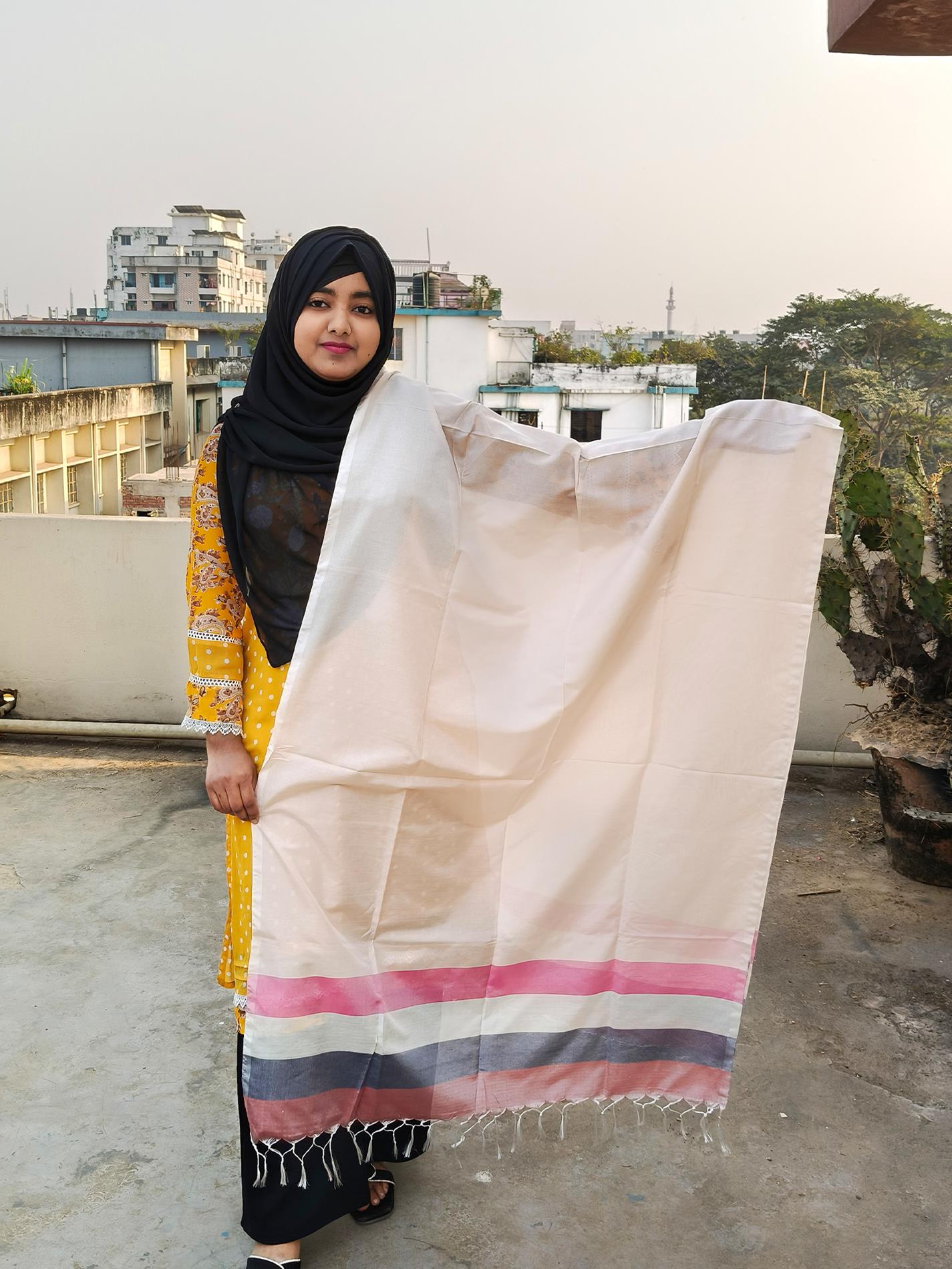 Joysree Silk Orna | জয়শ্রী সিল্ক ওড়না (LGJ038)