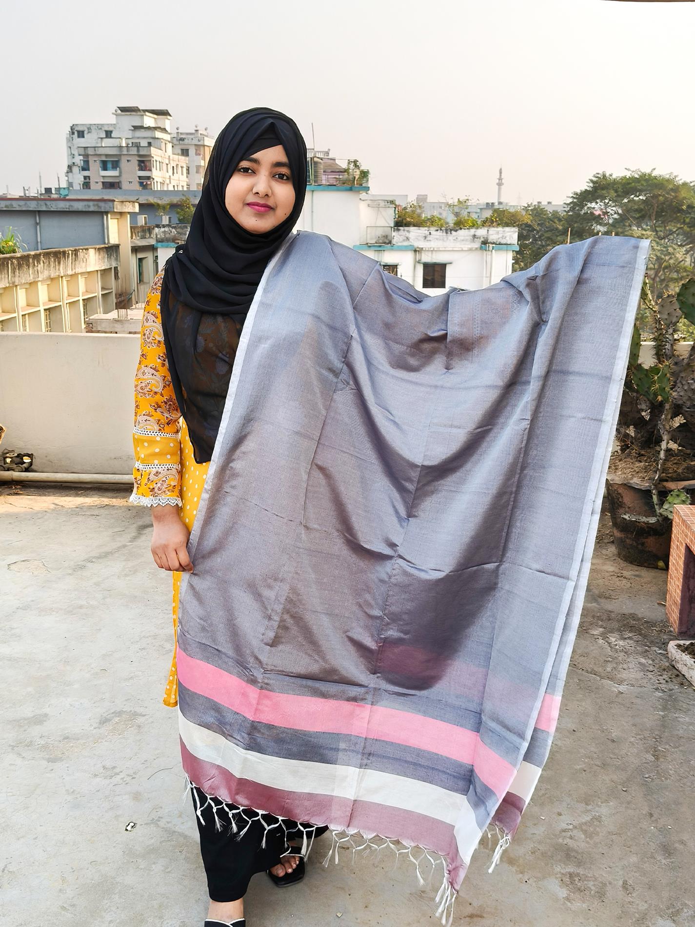 Joysree Silk Orna | জয়শ্রী সিল্ক ওড়না (LGJ046)